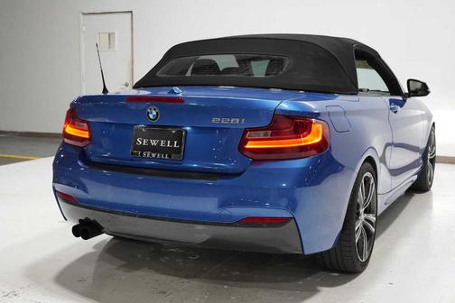 2015 BMW 228 i