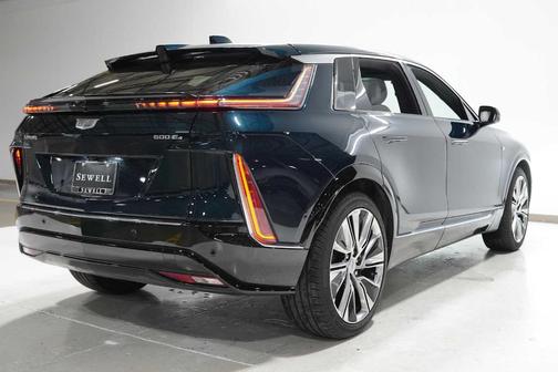 2024 Cadillac LYRIQ Luxury