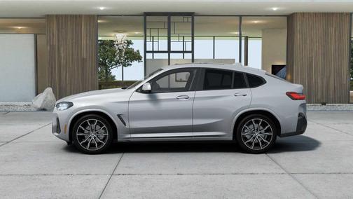 2025 BMW X4 xDrive30i