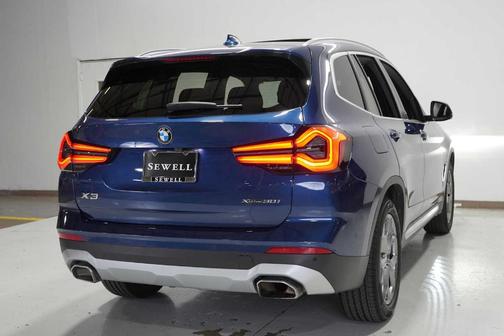 2023 BMW X3 xDrive30i