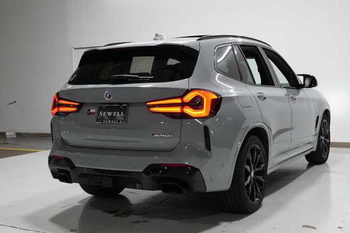 2023 BMW X3 M40i