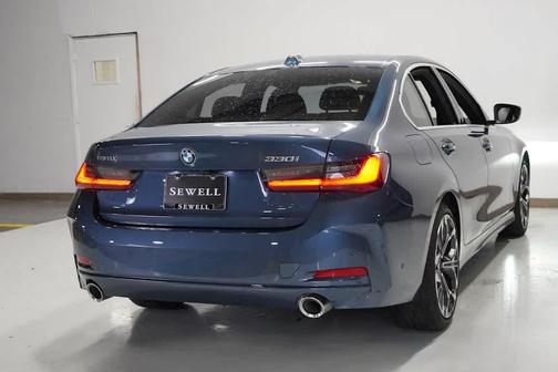 2025 BMW 330 i