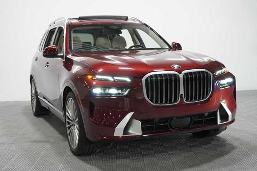 Aventurin Red Metallic 2024 BMW X7 xDrive40i