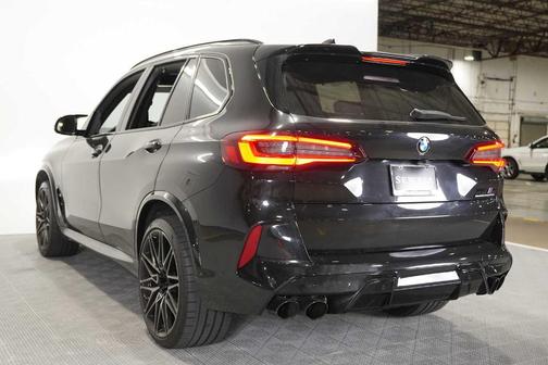 Black Sapphire Metallic 2021 BMW X5 M Base