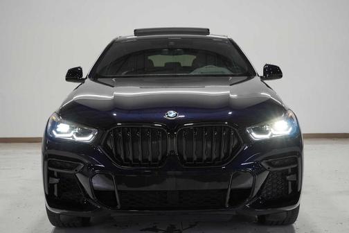 2023 BMW X6 xDrive40i