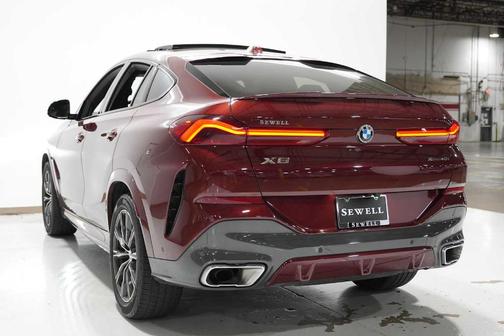 2024 BMW X6 xDrive40i