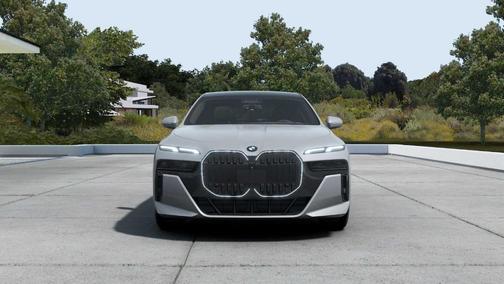 Gray Metallic 2025 BMW 740 i