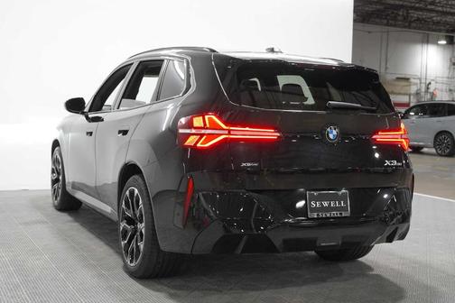 Black Sapphire Metallic 2025 BMW X3 30 xDrive