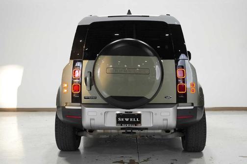 2021 Land Rover Defender 90 First Edition