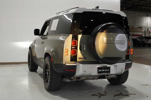 2021 Land Rover Defender 90 First Edition