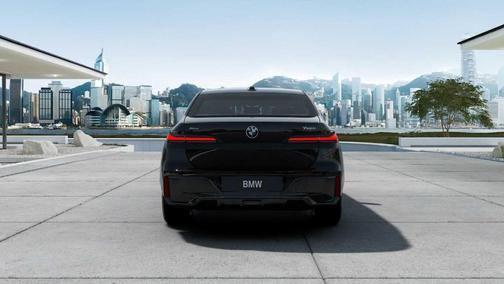 2025 BMW 760 760i xDrive