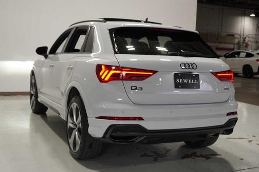 2022 Audi Q3 45 S line Premium Plus
