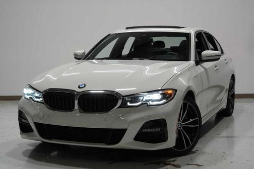 2021 BMW 330 i