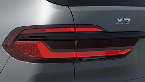 2026 BMW X7 M60i