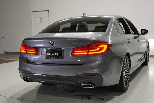2018 BMW 540 i