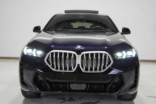 2026 BMW X6 xDrive40i