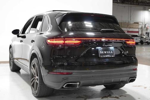 2019 Porsche Cayenne Base