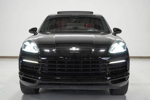 2019 Porsche Cayenne Base