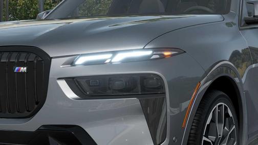 2026 BMW X7 M60i