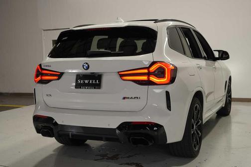 2024 BMW X3 M40i