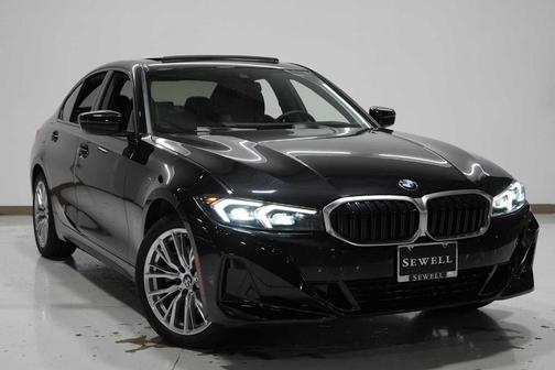 2023 BMW 330 i xDrive