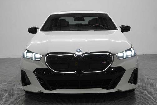 Alpine White 2024 BMW i5 M60