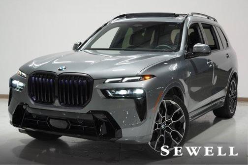 2025 BMW X7 xDrive40i