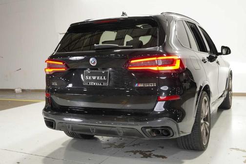 2023 BMW X5 M50i