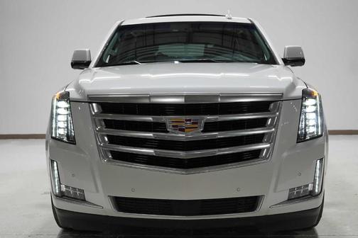 2018 Cadillac Escalade Premium Luxury