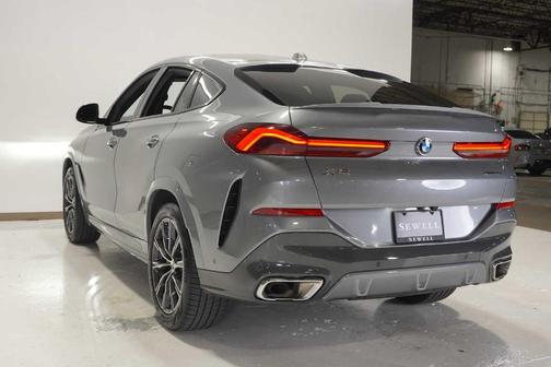 2025 BMW X6 xDrive40i