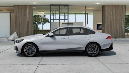 2025 BMW i5 eDrive40