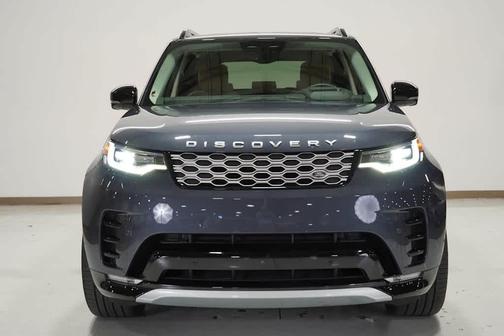 2025 Land Rover Discovery P360 Metropolitan Edition