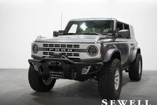 Carbonized Gray Metallic 2025 Ford Bronco Heritage Edition