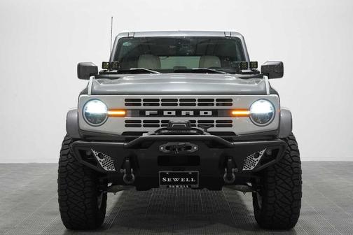 Carbonized Gray Metallic 2025 Ford Bronco Heritage Edition