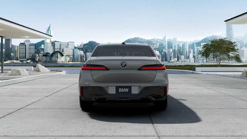 Gray Metallic 2025 BMW 740 i