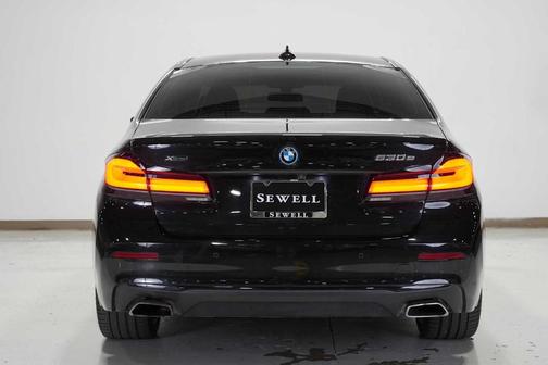 2022 BMW 530e 530e xDrive