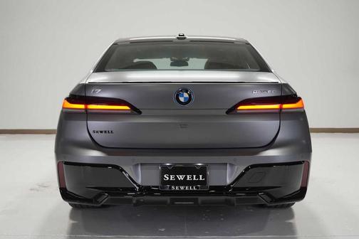 2025 BMW i7 eDrive50