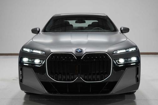 2025 BMW i7 eDrive50