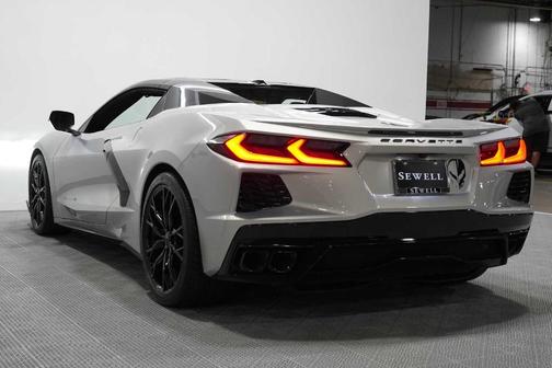 Silver Flare Metallic 2023 Chevrolet Corvette Stingray w/2LT