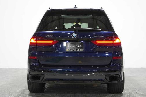 Tanzanite Blue II Metallic 2022 BMW X7 xDrive40i