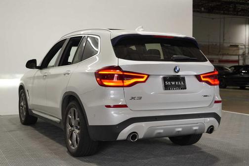 Mineral White Metallic 2021 BMW X3 xDrive30i