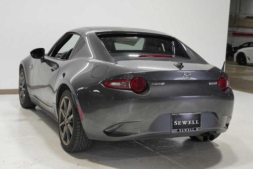 2017 Mazda MX-5 Miata Launch Edition