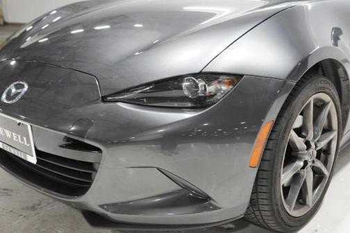 2017 Mazda MX-5 Miata Launch Edition