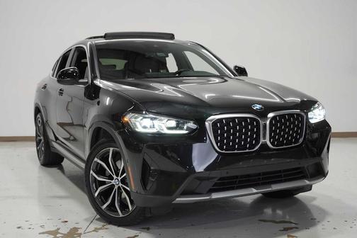 2022 BMW X4 xDrive30i