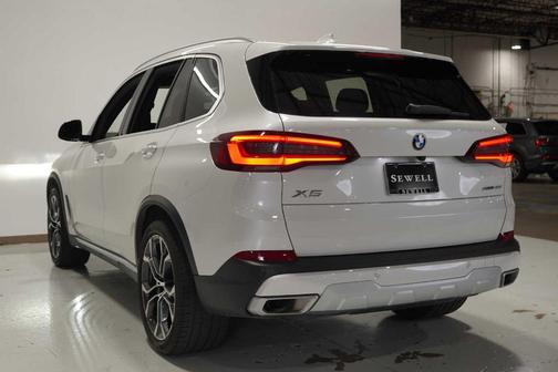 2023 BMW X5 sDrive40i