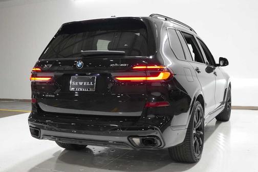 2024 BMW X7 xDrive40i