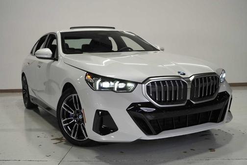 2025 BMW 540 i xDrive