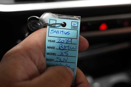 2024 BMW X5 xDrive40i