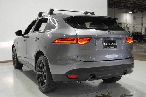 2020 Jaguar F-PACE 25t Prestige