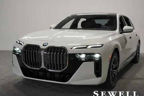 Alpine White 2024 BMW 740 i